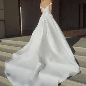 Martina Liana Wedding Dress